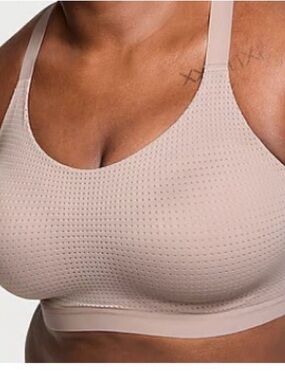 Seamless Nude Comfort Wireless mesh sports Bra - set of 3